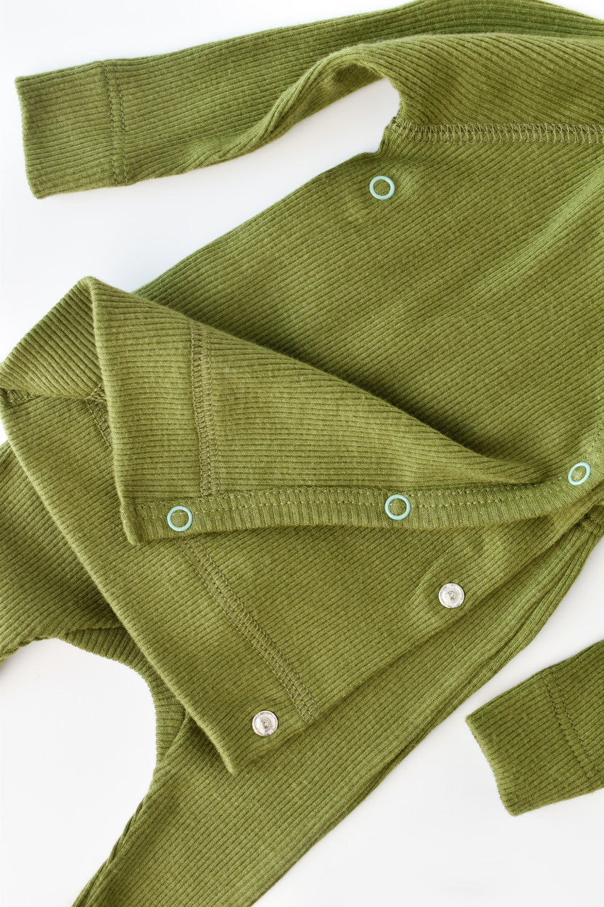 Set 4 piese: bluza, pantaloni, caciulita si manusi din bumbac organic si modal - , BabyCosy